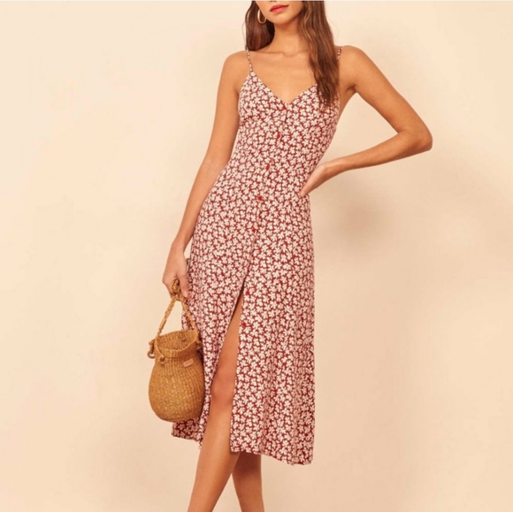 Reformation Dresses & Skirts - ❤️ Reformation Red Floral Midi Dress